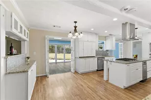 415 Saddle Creek Cir, Roswell, GA 30076 - Photo 16