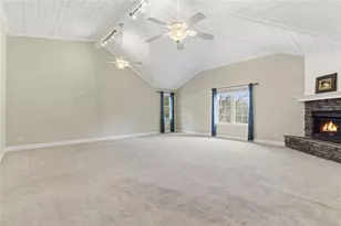 415 Saddle Creek Cir, Roswell, GA 30076 - Photo 32