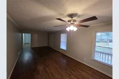 724 Country Club Dr, Monroe, GA 30655 - Photo 2