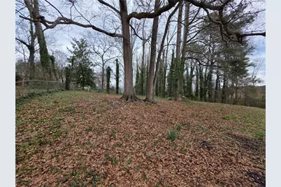 724 Country Club Dr, Monroe, GA 30655 - Photo 22