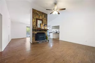 503 Azalea Ct, Woodstock, GA 30188 - Photo 4