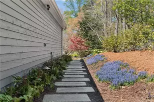 10045 Bankside Dr, Roswell, GA 30076 - Photo 60