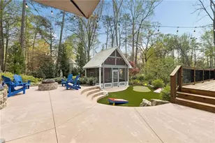 10045 Bankside Dr, Roswell, GA 30076 - Photo 46