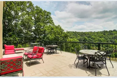 2383 Akers Mill Road #D10, Atlanta, GA 30339 - Photo 22