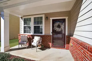 7327 Parks Trail, Fairburn, GA 30213 - Photo 4