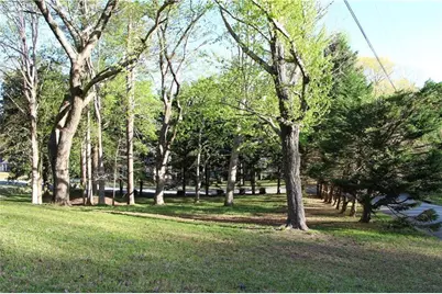 620 Oakstone Way, Roswell, GA 30075 - Photo 30
