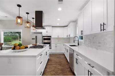 4109 Barbara Drive NE, Marietta, GA 30066 - Photo 6