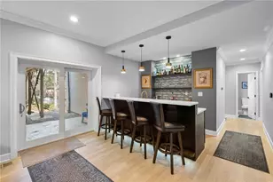 825 Overhill Ct, Atlanta, GA 30328 - Photo 34