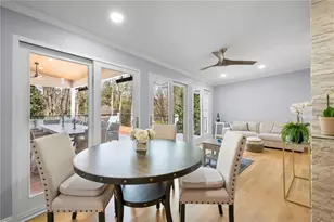 825 Overhill Ct, Atlanta, GA 30328 - Photo 16