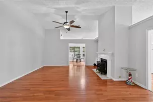 2360 Taylor Pointe Way, Dacula, GA 30019 - Photo 2