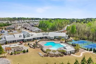 108 Red Maple Dr, Peachtree City, GA 30269 - Photo 2