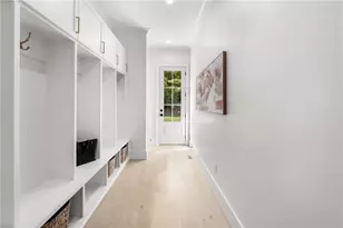 44 Hardeman Rd, Atlanta, GA 30342 - Photo 22