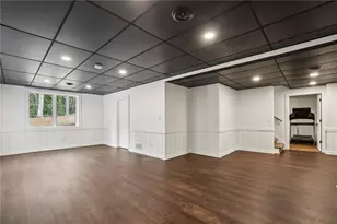 8025 River Cir, Sandy Springs, GA 30350 - Photo 20