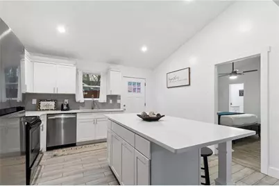 1298 Gideons Drive SW, Atlanta, GA 30314 - Photo 12