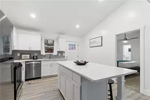 1298 Gideons Dr SW, Atlanta, GA 30314 - Photo 12