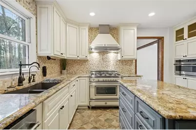 4271 Edgewater Drive NW, Kennesaw, GA 30144 - Photo 14