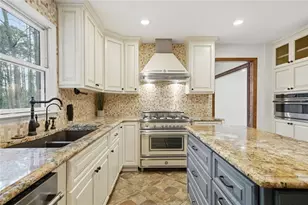 4271 Edgewater Dr NW, Kennesaw, GA 30144 - Photo 14