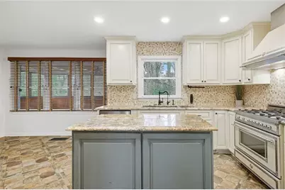 4271 Edgewater Drive NW, Kennesaw, GA 30144 - Photo 12