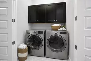 353 Brownstones Cir NE, Atlanta, GA 30312 - Photo 22