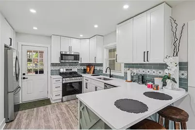 2762 Connally Drive SW, Atlanta, GA 30311 - Photo 12