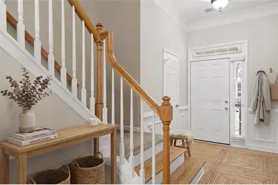 1604 Lexington Drive, Roswell, GA 30075 - Photo 2