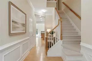 1604 Lexington Dr, Roswell, GA 30075 - Photo 2