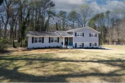 3187 Kennesaw View Drive SW, Marietta, GA 30064 - Photo 4