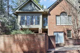 1097 Sheridan Park NE, Atlanta, GA 30324 - Photo 2