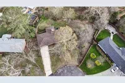 2368 Academy Court NE, Atlanta, GA 30345 - Photo 8