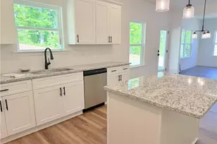 228 Thunder Valley, Dawsonville, GA 30534 - Photo 2