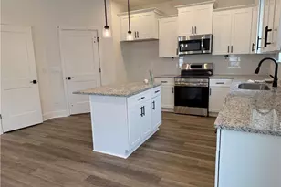 228 Thunder Valley, Dawsonville, GA 30534 - Photo 2