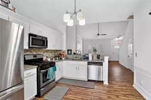 2802 Ashleigh Ln, Alpharetta, GA 30004 - Photo 6