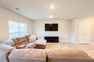 135 Jennah Gln, South Fulton, GA 30291 - Photo 12