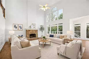 1158 Queensgate Dr SE, Smyrna, GA 30082 - Photo 2