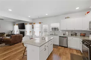 305 Eleanora Xing, Loganville, GA 30052 - Photo 8