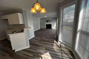 500 Kings Pl, Riverdale, GA 30296 - Photo 8