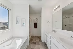 1010 Blossom Ln, Euharlee, GA 30145 - Photo 16