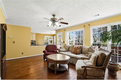 5440 Bentley Hall Drive, Alpharetta, GA 30005 - Photo 8