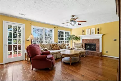 5440 Bentley Hall Drive, Alpharetta, GA 30005 - Photo 6