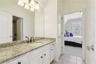 934 Grey Village Cir, Marietta, GA 30068 - Photo 26