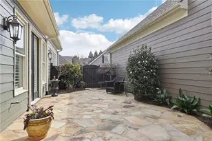 934 Grey Village Cir, Marietta, GA 30068 - Photo 14