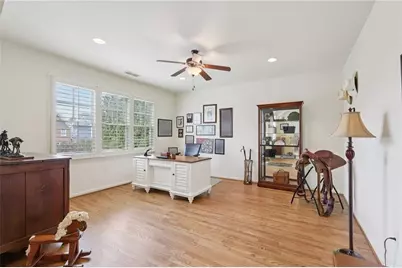 934 Grey Village Circle, Marietta, GA 30068 - Photo 16