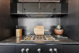 3630 Peachtree Road NE, Atlanta, GA 30326 - Photo 10