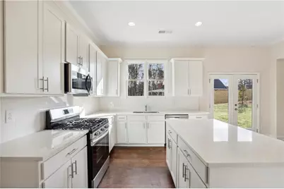 5877 Creek Indian Drive, Sugar Hill, GA 30518 - Photo 8