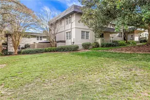 270 Lakemoore Dr NE, Atlanta, GA 30342 - Photo 2