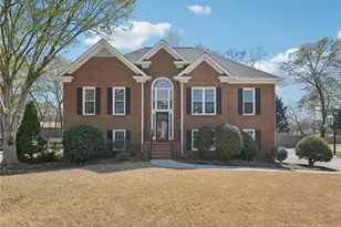 26 Hampton Ln, Cartersville, GA 30120 - Photo 1