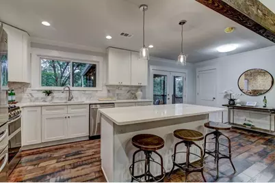 260 Moonshadow Court, Roswell, GA 30075 - Photo 4