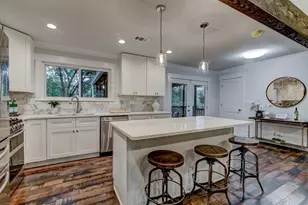 260 Moonshadow Ct, Roswell, GA 30075 - Photo 4