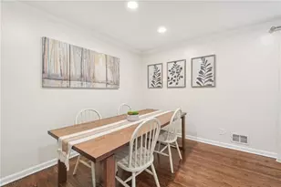 4372 Ashwoody Trail NE, Atlanta, GA 30319 - Photo 4