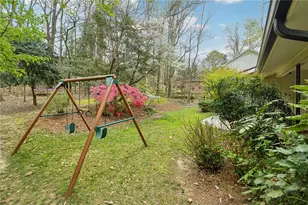 4372 Ashwoody Trail NE, Atlanta, GA 30319 - Photo 22